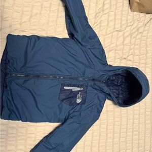 Reversible boys North Face Navy Hooded Jacket (Size 5/6)